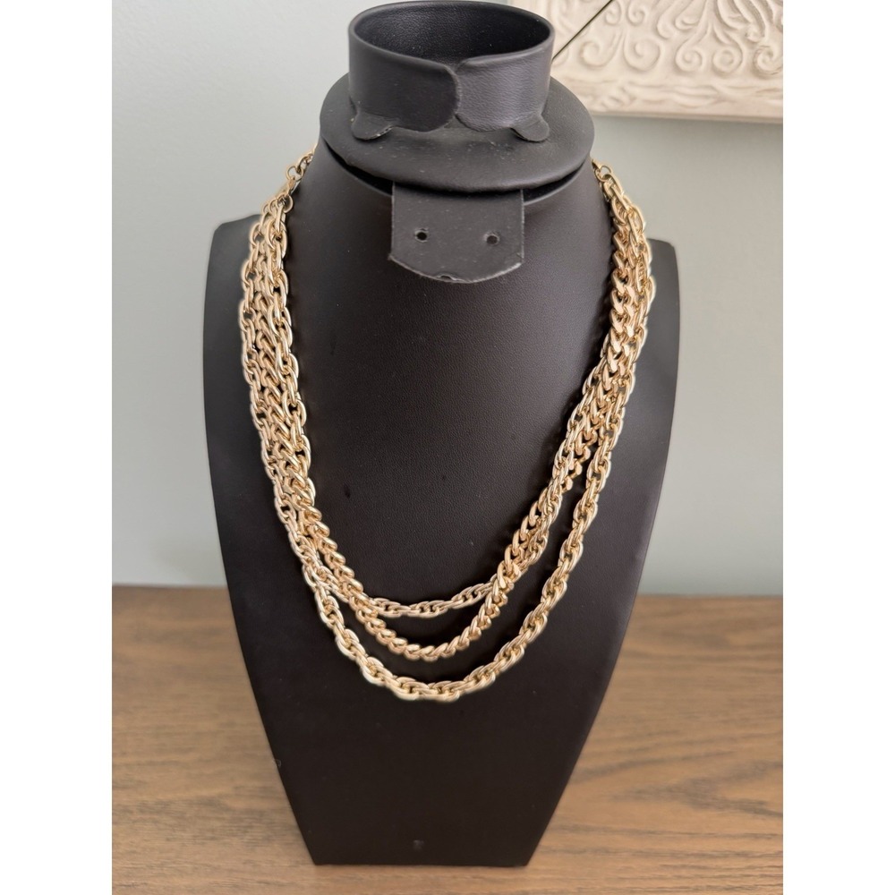 Vintage Coro Gold Tone Triple Strand Chain Necklace Chunky Statement‎ Layered